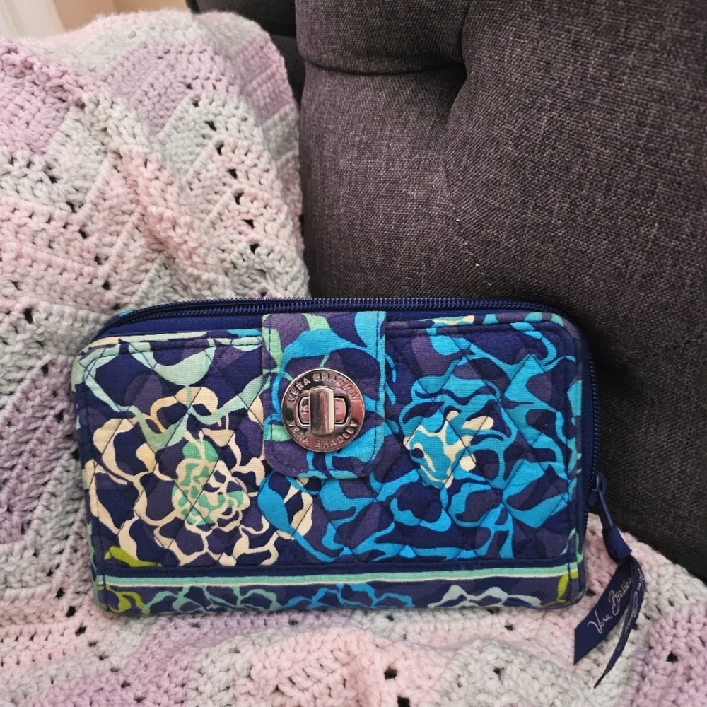 Vera Bradley Turnlock Wallet